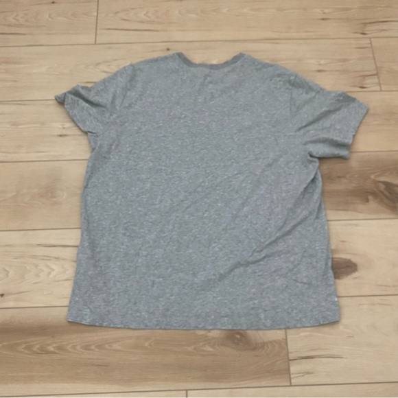 Nike Dri Fit T shirt XL - Picture 2 of 2